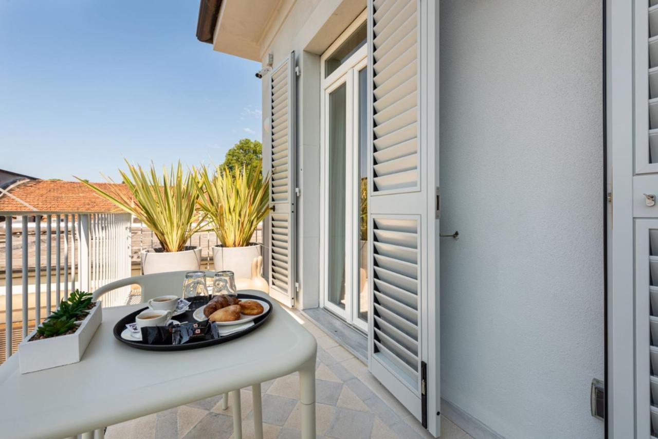 Villa Fedora Luxury Suites Лука Екстериор снимка
